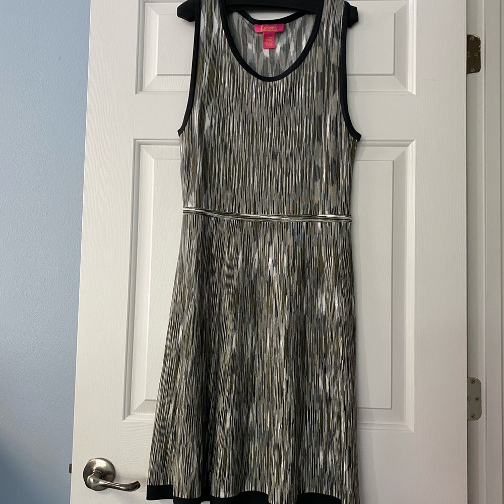 Sleeveless dress